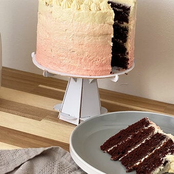 Cricut: How to Make a Wooden Cake Stand