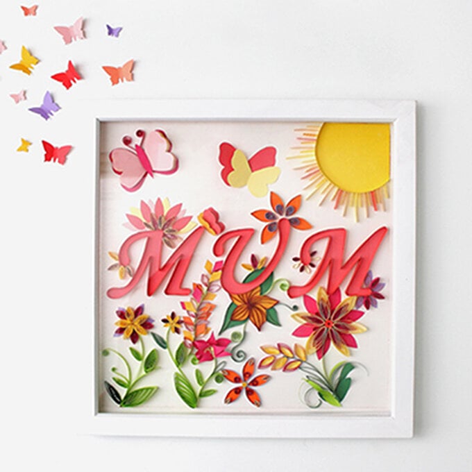 How to Make Quilled Floral Wall Art image number 1