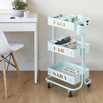 Cricut: How to Personalise a Beauty Trolley