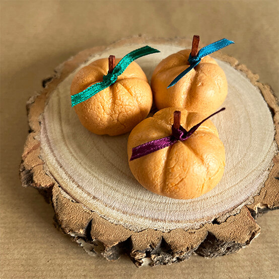 How to Make Salt Dough Pumpkins image number 1