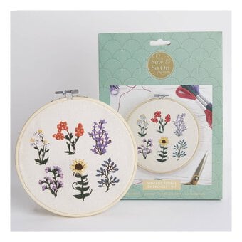 Sew & So On Vintage Floral Embroidery Kit image number 4