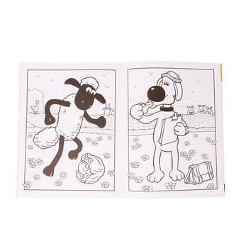 Shaun the Sheep Official Colouring Book image number 3