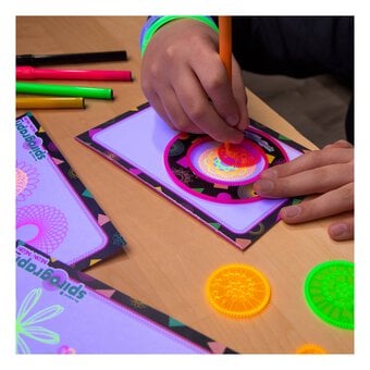 Spirograph Neon image number 2