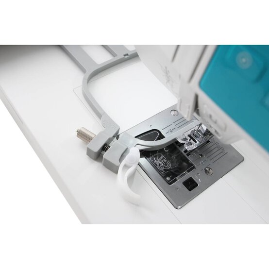 Silver CH01 Sewing and Embroidery Machine image number 4