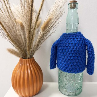 How to Crochet a Jumper Wine Cosy