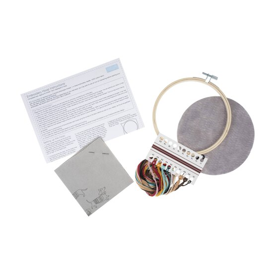 Trimits Dogs Embroidery Hoop Kit image number 3