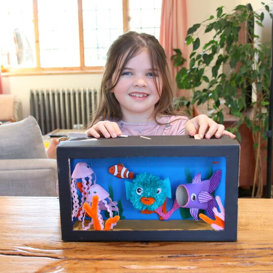 How to Make a Shoebox Aquarium image number 1