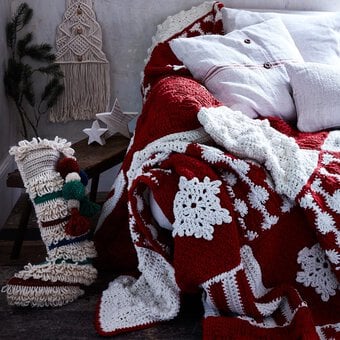 How to Crochet a Loop Stitch Stocking