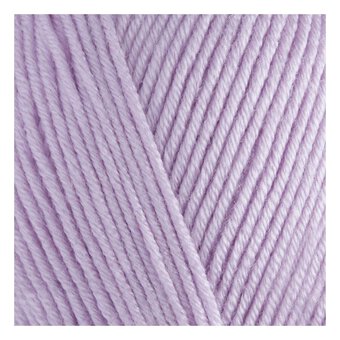 Women's Institute Lilac Soft and Silky 4 Ply Yarn 100g