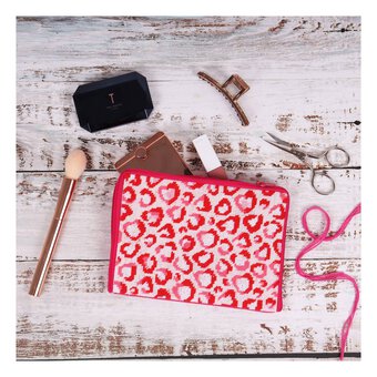 Trimits Half Stitch Leopard Print Makeup Case Kit