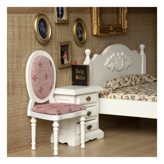 Doll&rsquo;s House Bible image number 2