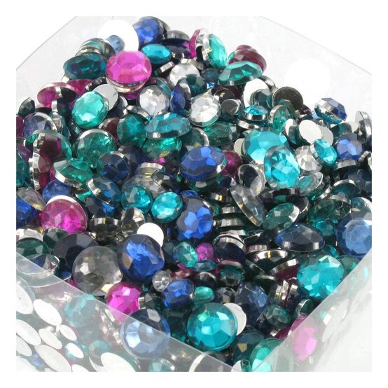 Blue, Pink and Green Round Acrylic Stones image number 1