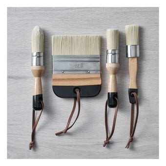 Pointed D&eacute;cor Brush