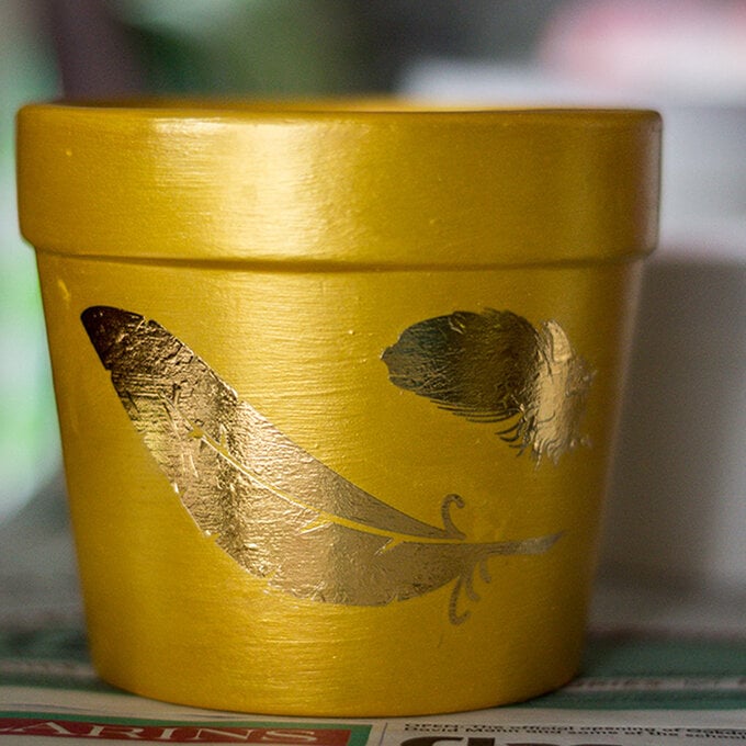 How to Make Temporary Tattoo Plant Pots image number 1
