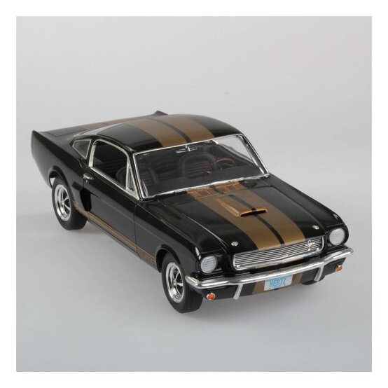 Revell Shelby Mustang GT 350 Model Set 1:24 image number 3