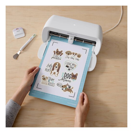 Cricut Printable Iron-On for Light Fabrics A4 5 Pack image number 2