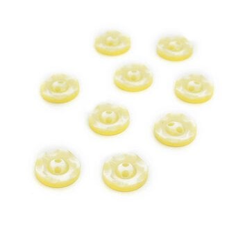 Hemline Yellow Basic Scalloped Edge Button 9 Pack