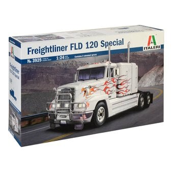 Italeri Freightliner FLD 120 Special Model Kit 1:24