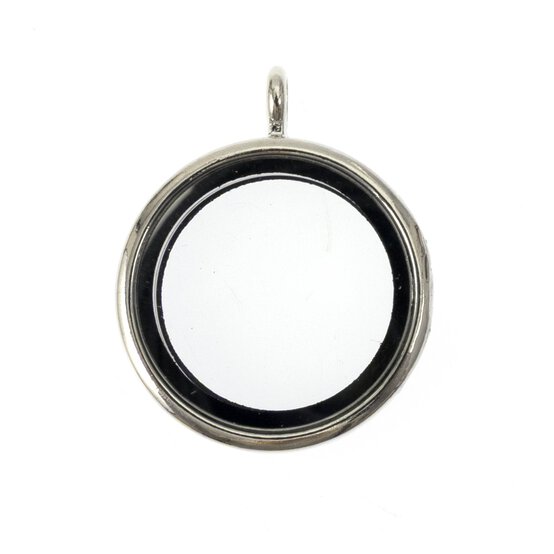 Silver Round Locket Pendant image number 1