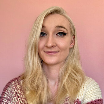 Jasmine Johnson - Artisan