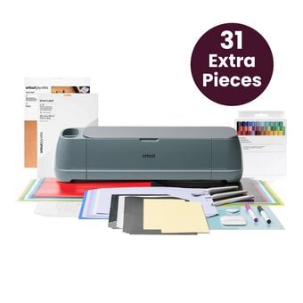 Cricut Maker 4 Essentials and Smart Label Bundle
