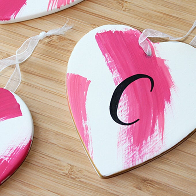 How to Create Ceramic Brushstroke Hearts image number 1