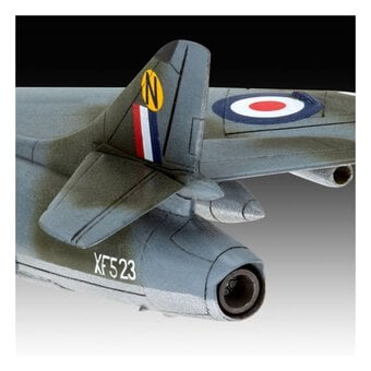 Revell Hawker Hunter FGA.9 Model Kit 1:144 image number 3