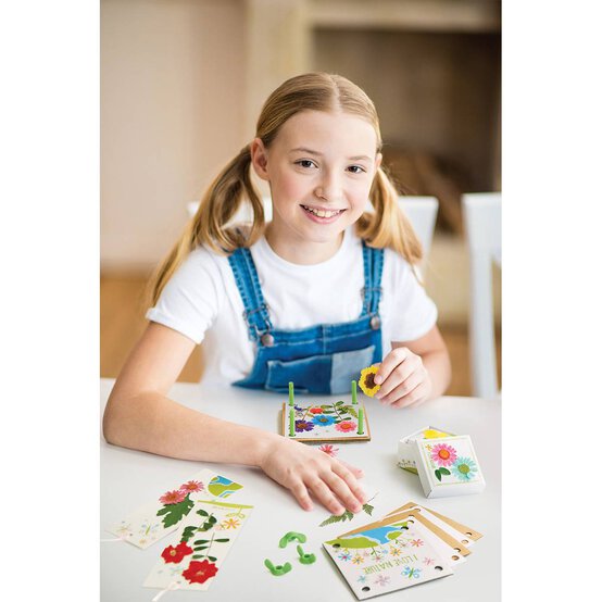 Pressed Flower Art image number 4