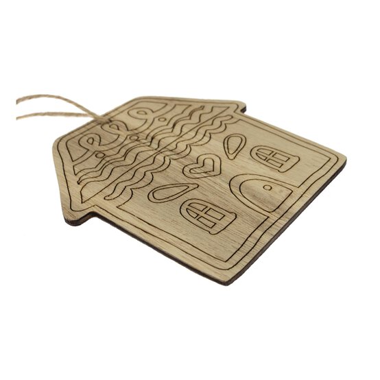 Hanging Wooden House Decorations 4 Pack image number 3