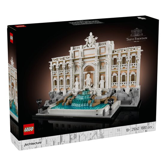 LEGO Trevi Fountain image number 1