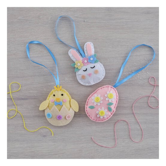 Make Your Own Felt Decorations Kit 3 Pack image number 1