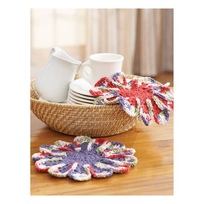 FREE PATTERN Lily Sugar 'n Cream Chrysanthemum Dishcloth Hobbycraft