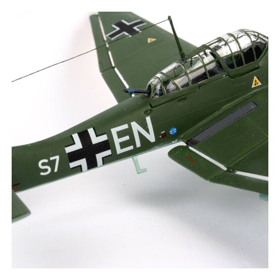 Revell Junkers Ju 87 Tank Buster Model Kit 1:72 image number 3