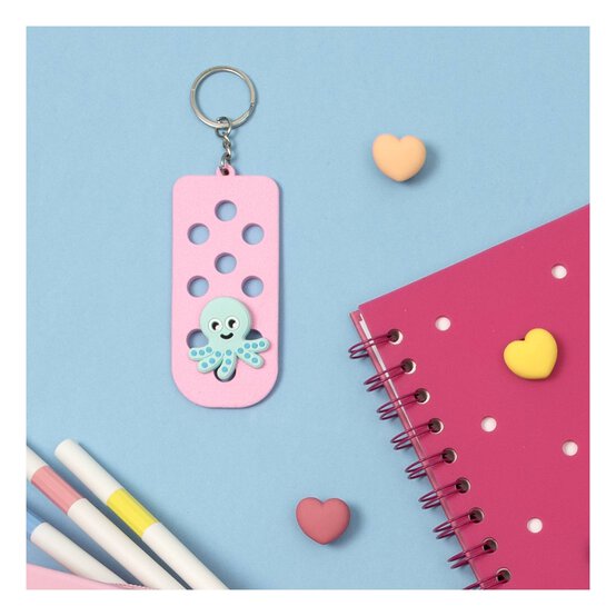 Pink Charm Keychain 4cm x 9cm image number 2