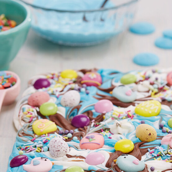 How to Make Chocolate Bark image number 1