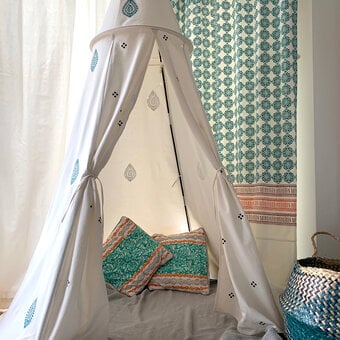 Cricut: How to Personalise a Play Tent