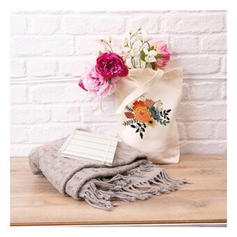White Embroidery Tote Bag Kit image number 2