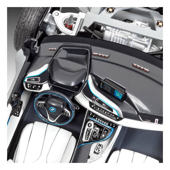 Revell BMW i8 Model Kit 1:24 image number 5