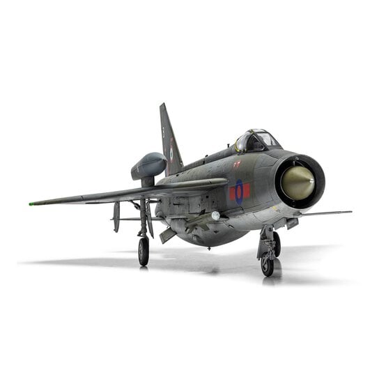 Airfix English Electric Lightning F.6 Model Kit 1:48 image number 3