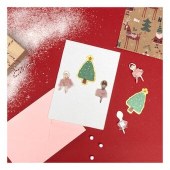 Tree with Star Toppers 4 Pack