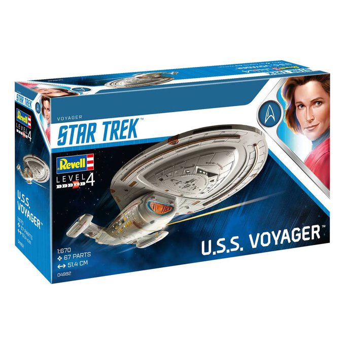 Revell Star Trek USS Voyager Model Kit 1:670 image number 1