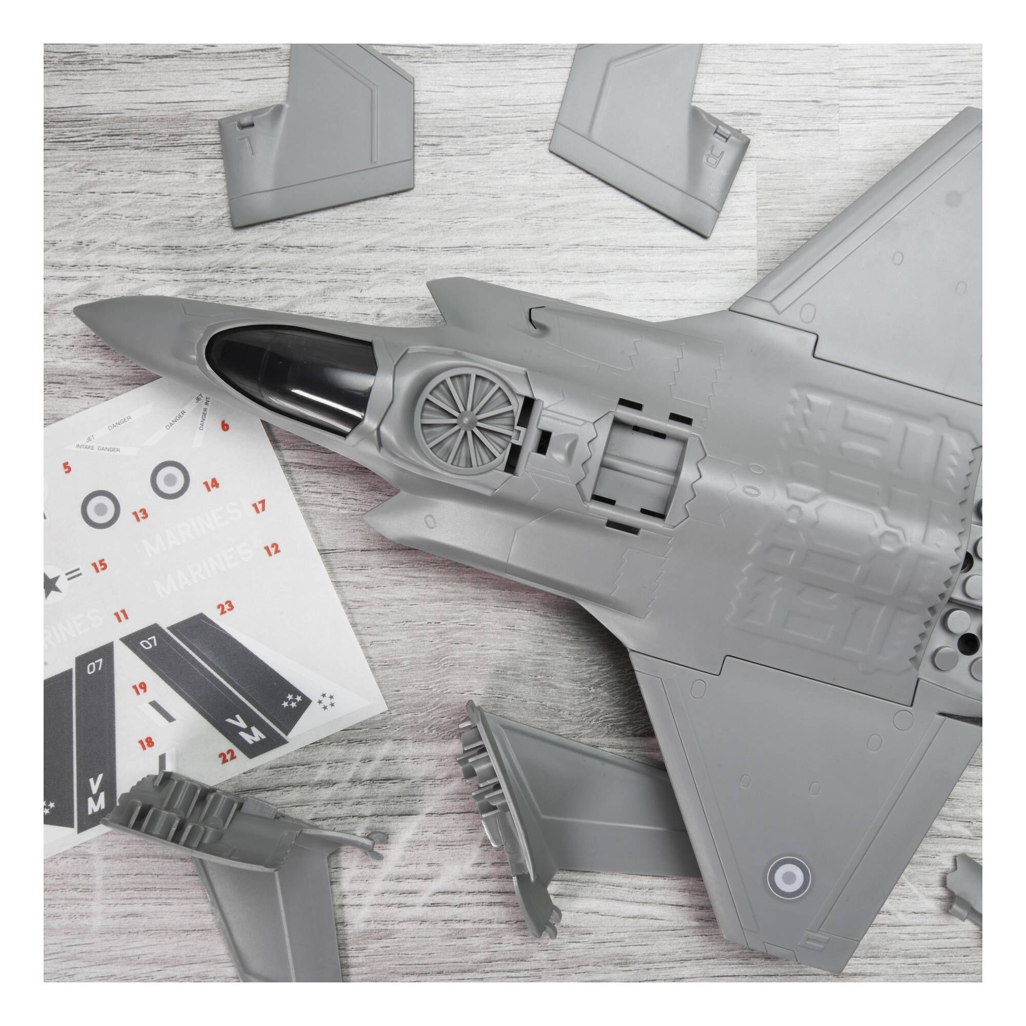 Airfix Quickbuild F-35B Lightning II Model Kit | Hobbycraft