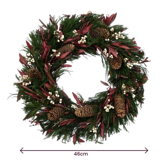 Red Dried Floral Wreath 46cm image number 5