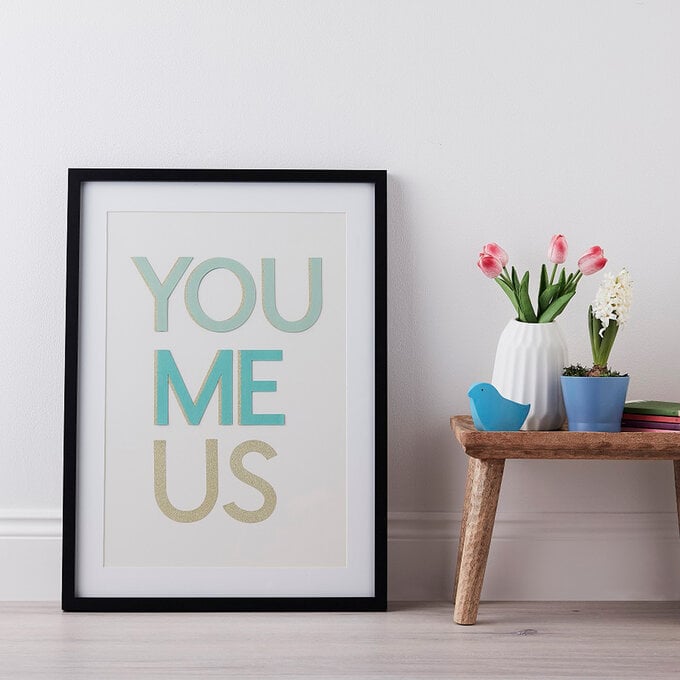 Cricut: How to Make Valentine's Day Wall Art image number 1