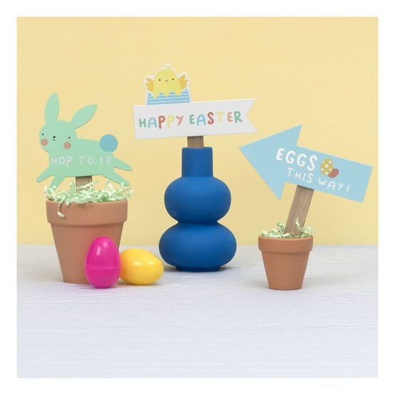 Easter Signposts 3 Pack  image number 1