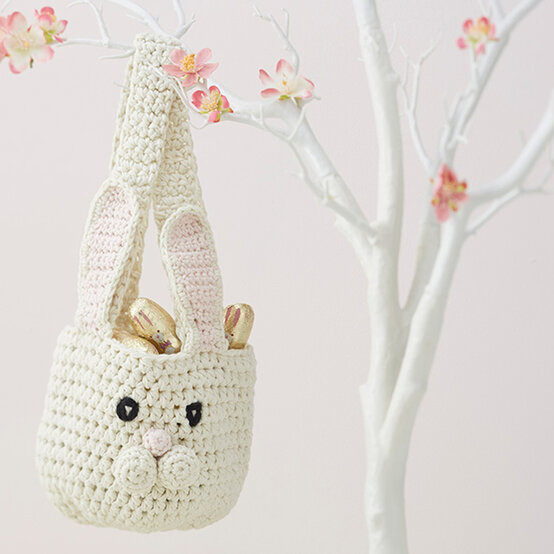 Bunny Basket Crochet Pattern image number 1