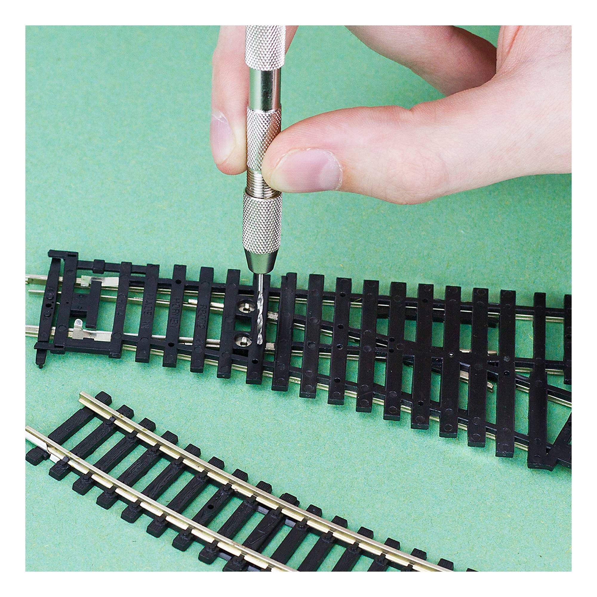 Modelcraft Pin Vice DoubleEnded Swivel Top and 5 Drill Bits Hobbycraft