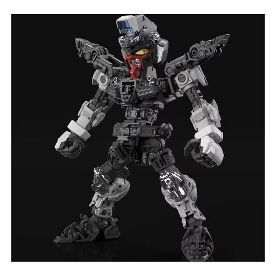 Gunpla Master Grade SD Freedom Gundam Model Kit image number 4