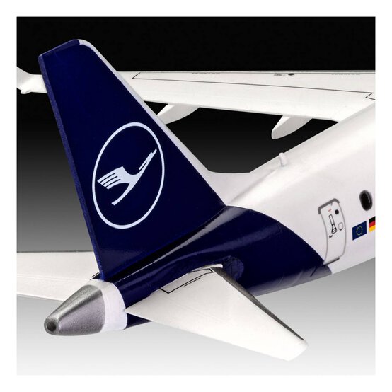 Revell Embraer 190 Lutfhansa Model Kit 1:144 image number 4