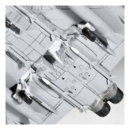 Revell Eurofighter Typhoon Single Seater Model Kit 1:144 image number 3